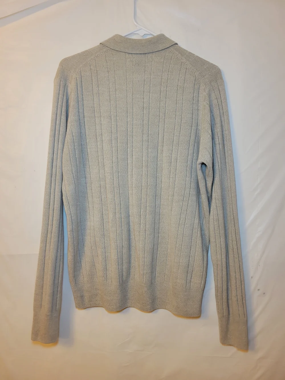 Dockers Men's Light Gray Ribbed V-Neck Polo Sweater